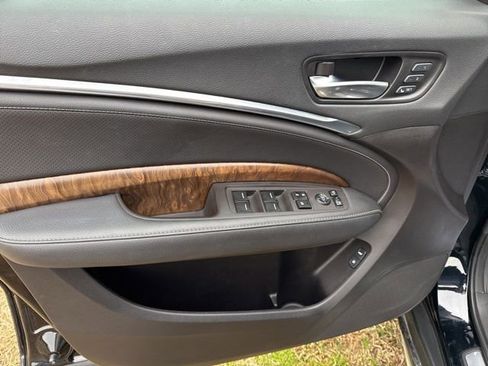 Used 2020 Acura MDX SH-AWD w/ Technology Package image 9