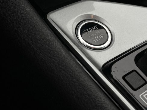 Used 2024 Nissan Altima 2.5 SV image 16