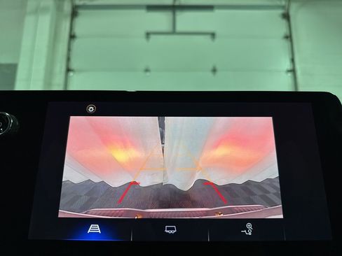 Used 2024 Chevrolet Colorado ZR2 image 27