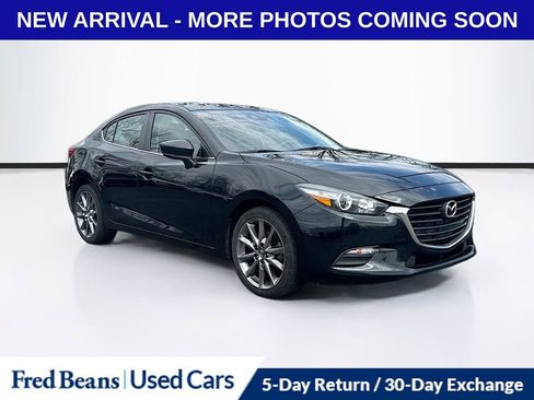 Used 2018 MAZDA MAZDA3 Touring image 1
