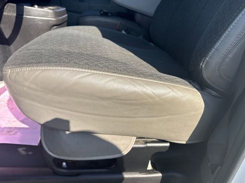 Used 2023 Chevrolet Express 2500 w/ Driver Convenience Package image 7