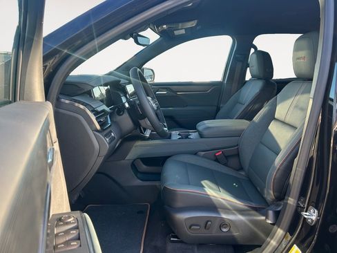 New 2026 GMC Acadia AT4 image 15