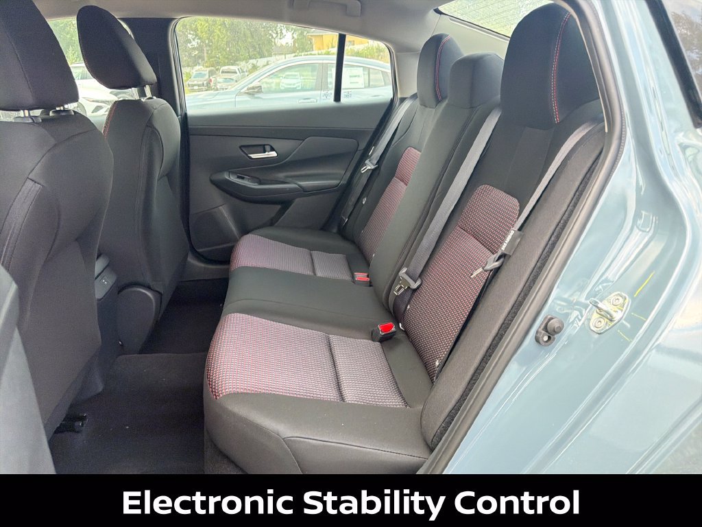 Certified 2027 Nissan Sentra SR w/ Floor Mat Package FWD image 26