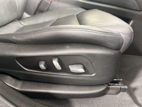 Used 2019 Cadillac XT5 Luxury image 6