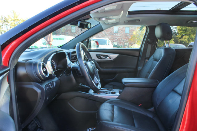 Used 2021 Chevrolet Blazer LT w/ Midnight/Sport Edition FWD image 12
