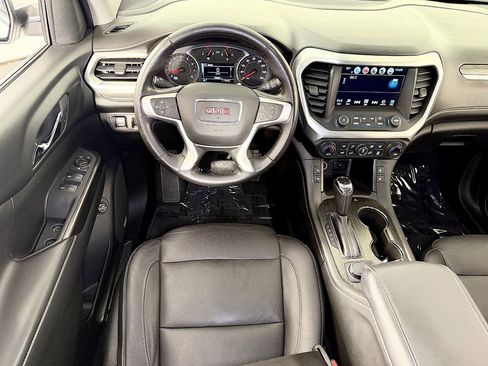 Used 2018 GMC Acadia SLT image 23