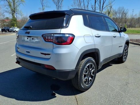 Used 2024 Jeep Compass Trailhawk image 29