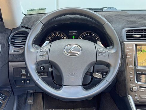 Used 2010 Lexus IS 350C RWD image 18