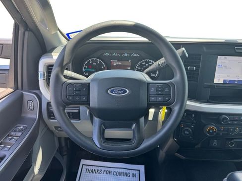 Certified 2025 Ford F250 XLT AWD/4WD image 12