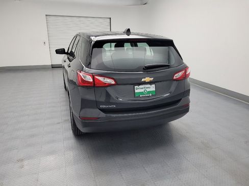 Used 2019 Chevrolet Equinox LS FWD image 6
