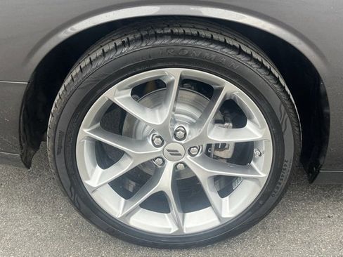 Used 2022 Dodge Challenger GT image 35