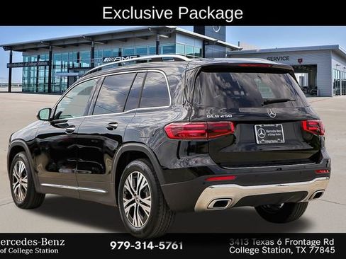 Used 2024 Mercedes-Benz GLB 250 image 7