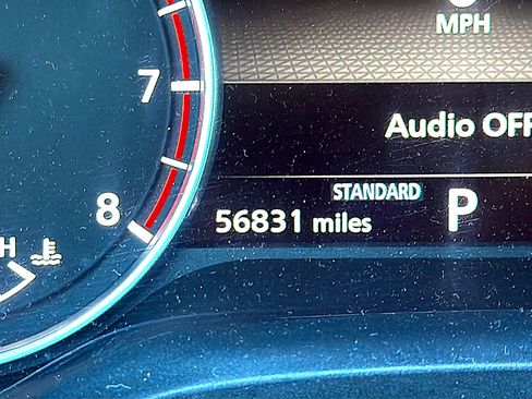 Used 2021 Nissan Rogue S FWD image 8