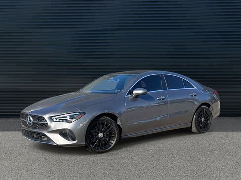 Used 2024 Mercedes-Benz CLA 250 4MATIC image 1