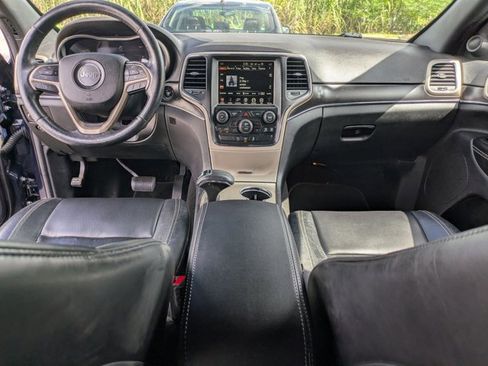Used 2014 Jeep Grand Cherokee Limited w/ Luxury Group II image 15