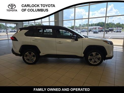 Used 2023 Toyota RAV4 XSE w/ XSE Grade Weather Package AWD/4WD image 7