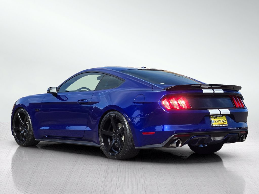 Used 2015 Ford Mustang GT Premium RWD image 7
