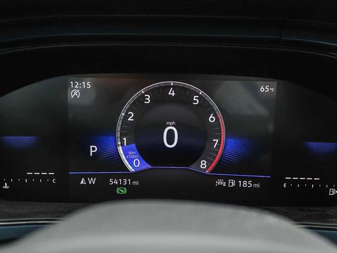Used 2024 Volkswagen Taos SE FWD image 21