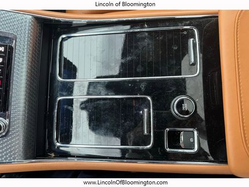 Certified 2025 Lincoln Aviator Black Label w/ Jet Appearance Package image 52