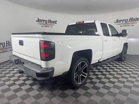 Used 2016 Chevrolet Silverado 1500 LT w/ LPO, Black Pack AWD/4WD image 7