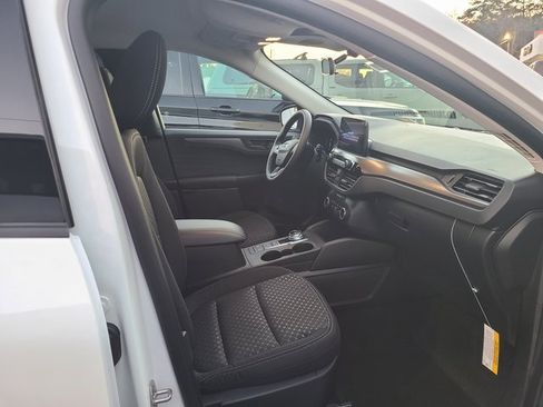 New 2026 Ford Escape Active image 6