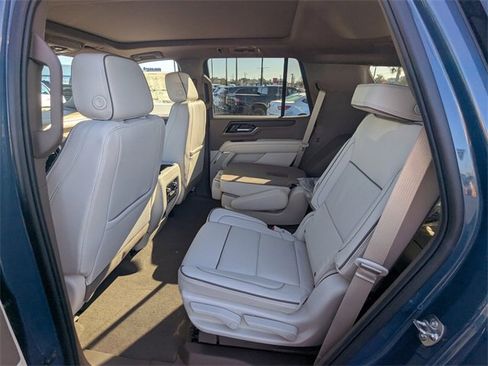 New 2026 GMC Yukon Denali w/ Sun & Power Step Package image 15
