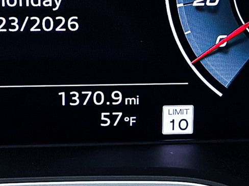 Used 2025 Audi SQ5 Premium Plus image 34