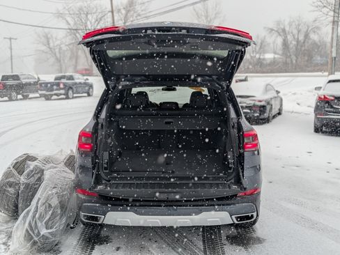 Used 2021 BMW X5 xDrive40i w/ Premium Package 3 image 44