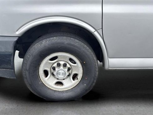 Used 2019 Chevrolet Express 3500 LS image 14