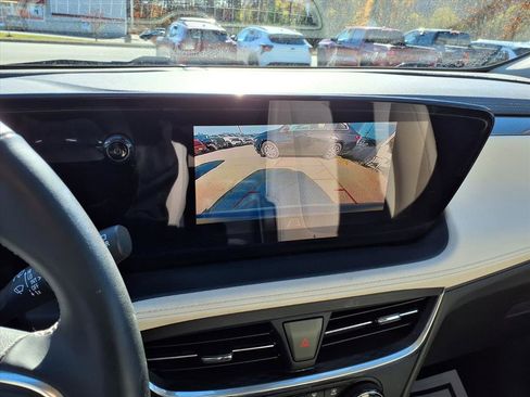 Used 2024 Buick Encore GX Preferred w/ Comfort Package image 22