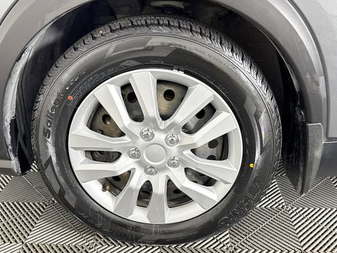 Used 2023 Nissan Kicks S image 37