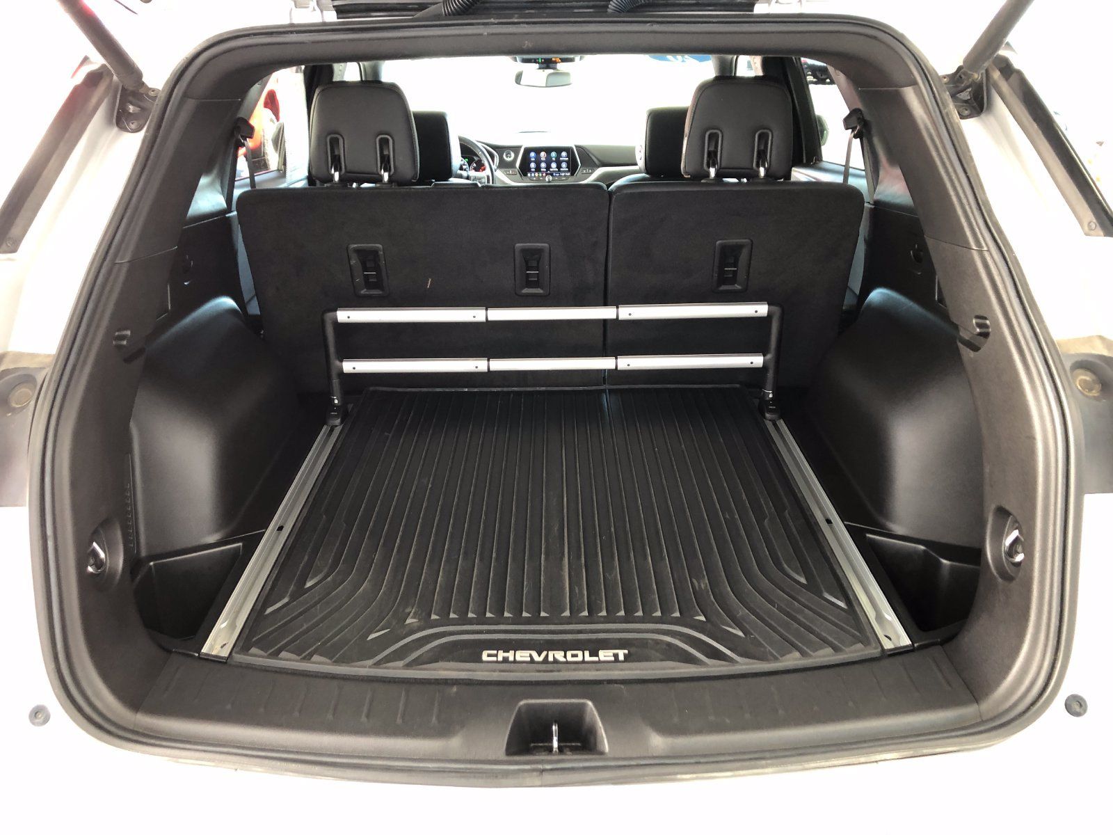 Used 2020 Chevrolet Blazer Premier FWD image 8