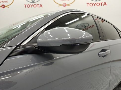 Used 2023 Honda Accord Touring image 15