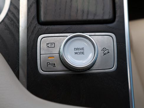 Used 2021 Genesis GV80 2.5T w/ Prestige Package 05 image 30