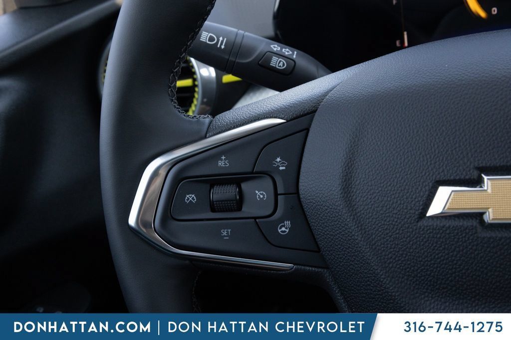 New 2026 Chevrolet Trax LT w/ Driver Confidence Package FWD image 7