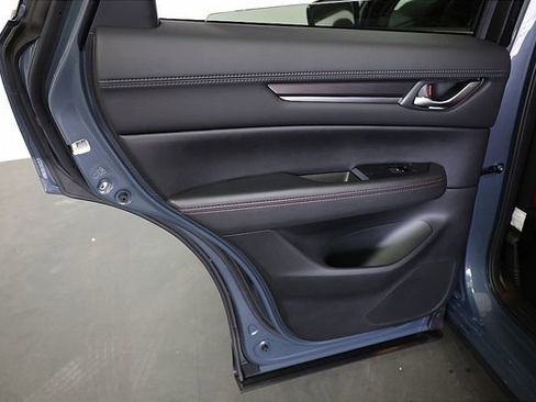 New 2025 MAZDA CX-5 Carbon Edition image 19