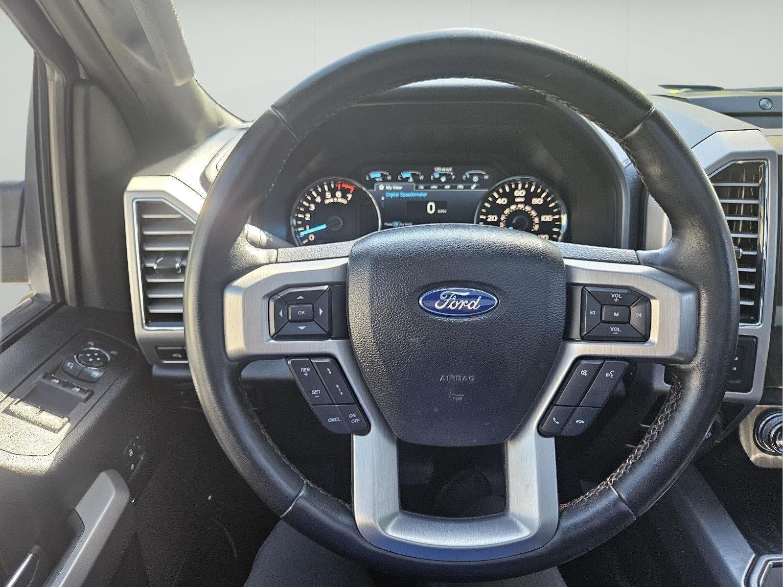 Used 2019 Ford F150 Platinum w/ Equipment Group 701A Luxury AWD/4WD image 16