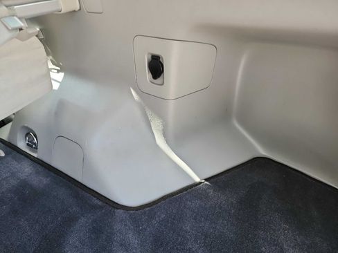 Used 2015 Toyota Prius V Four FWD image 28