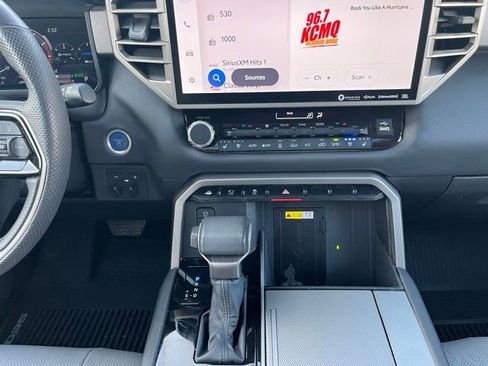 Used 2024 Toyota Sequoia Limited w/ Tow Technology Package AWD/4WD image 22