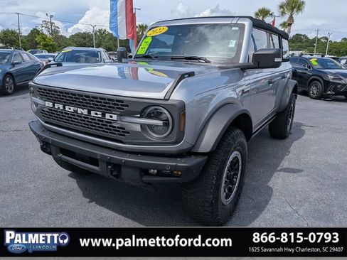 Used 2022 Ford Bronco Badlands AWD/4WD image 7