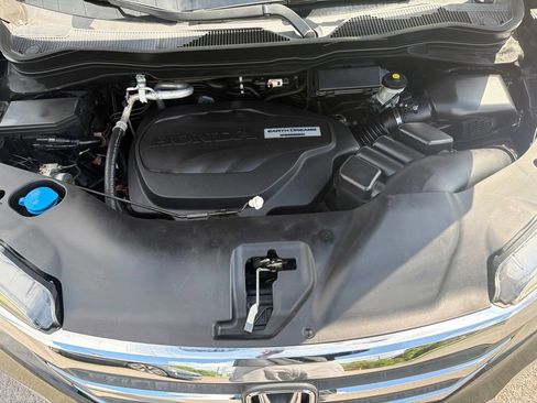 Used 2017 Honda Pilot EX-L image 12