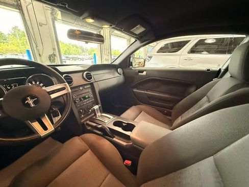 Used 2008 Ford Mustang Coupe RWD image 18
