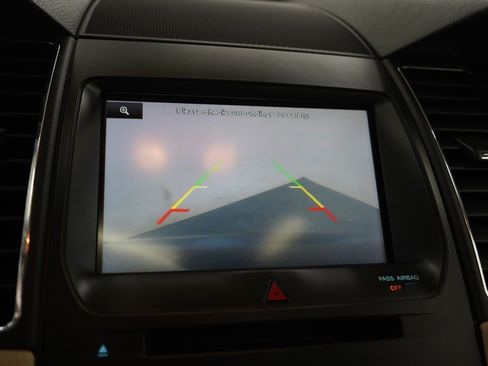 Used 2015 Ford Taurus Limited FWD image 26