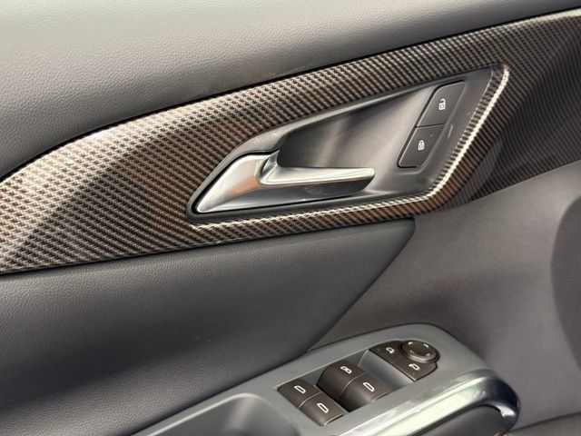 New 2027 Chevrolet Traverse Z71 w/ Enhanced Driving Package AWD/4WD image 15