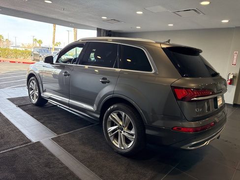 Used 2021 Audi Q7 2.0T Premium w/ Convenience Package image 16