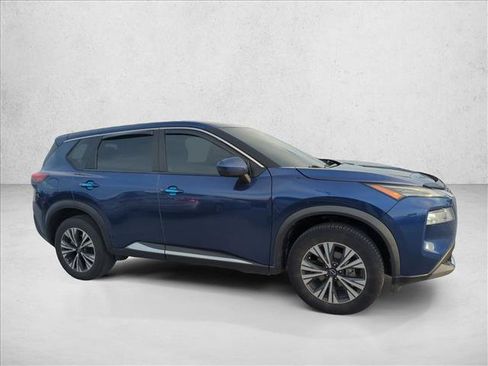 Used 2023 Nissan Rogue SV FWD image 4