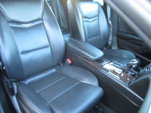 Used 2017 Cadillac XTS image 15