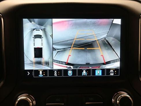 Used 2022 GMC Sierra 2500 AT4 w/ AT4 Preferred Package AWD/4WD image 18