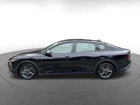 Used 2025 Kia K4 FWD image 8