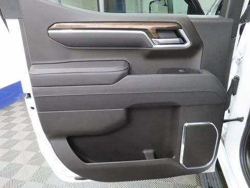 Used 2025 Chevrolet Silverado 1500 RST w/ Z71 Off-Road Package image 56